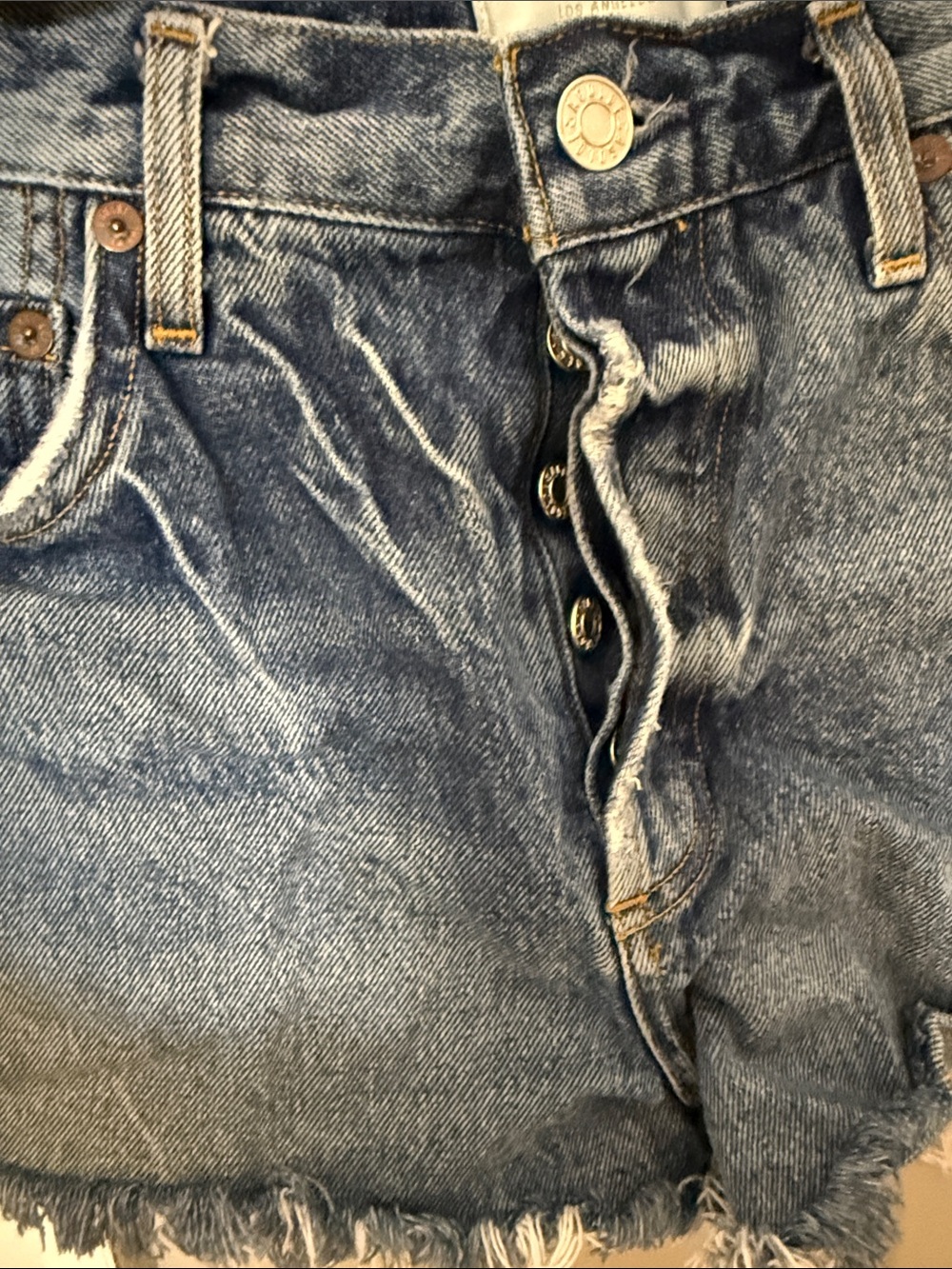 Agolde Vintage Wash Distressed Denim Shorts in Blue - Picture 3 of 6